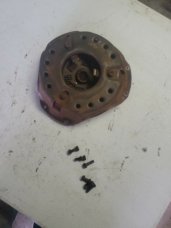 1942 - 46 PACKARD CLIPPER SIX clutch pressure plate 6cyl touring sedan 1830746