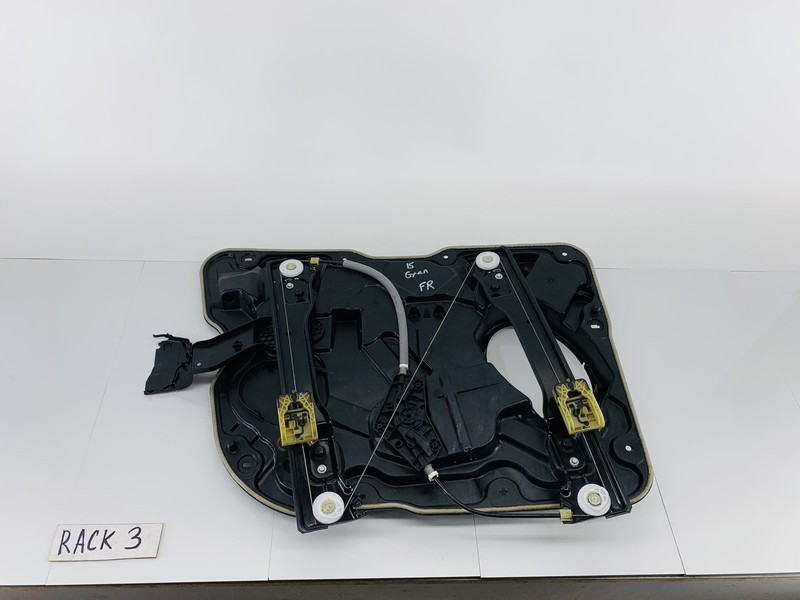 11-21 JEEP GRAND CHEROKEE FRONT RIGHT SIDE DOOR WINDOW REGULATOR & CARRIER OEM