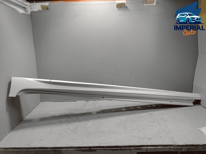 TOYOTA CAMRY XSE DRIVER SIDE LOWER SKIRT ROCKER PANEL COVER 089 OEM 2018-2024