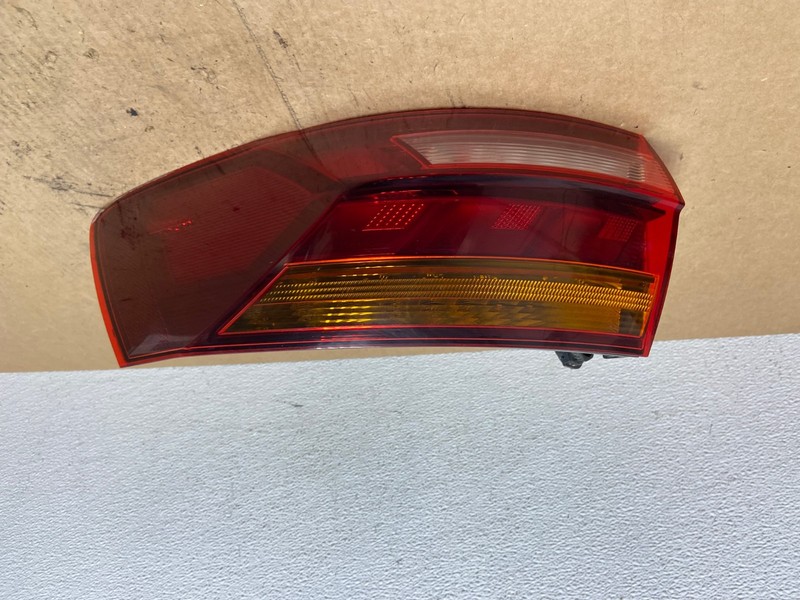 2019 to 2022 Volkswagen Jetta Left Driver LH Side Tail Light OEM AC3585 LK