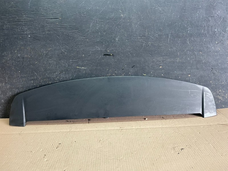 2007 to 2010 Jeep Compass Spoiler 3RD Third Break Light Rear OEM Z8400 DG