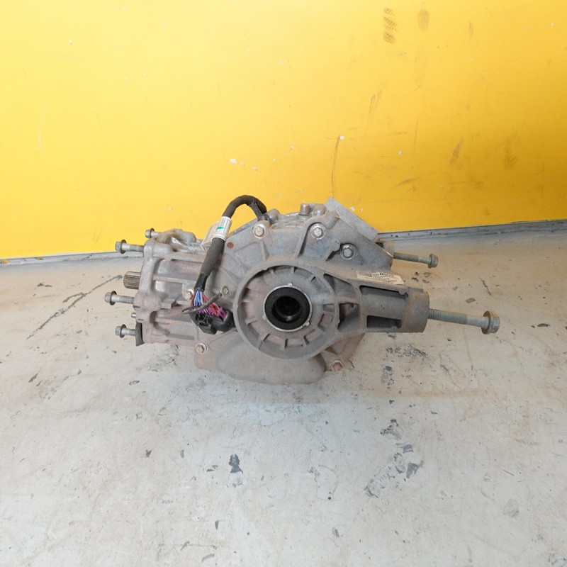 2018-2024 CHEVROLET TRAVERSE AWD REAR CARRIER DIFFERENTIAL OEM 86800559