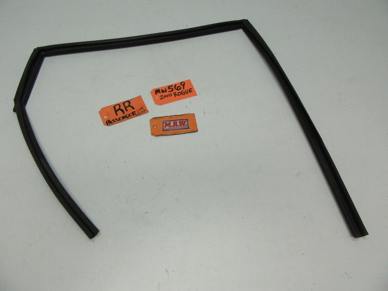 for ROGUE REAR BACK DOOR PANEL WINDOW GLASS TRACK RIGHT PASSENGER RUBBER CHANNEL