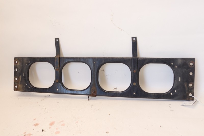 2003-2016 VOLVO VNL D13 FRONT SUSPENSION FRAME CROSSMEMBER 20498240 OEM