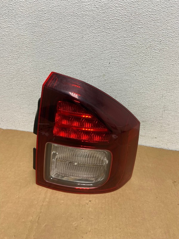 2014 - 2017 Jeep Compass Right Passenger Side Tail Light AC8401 LK
