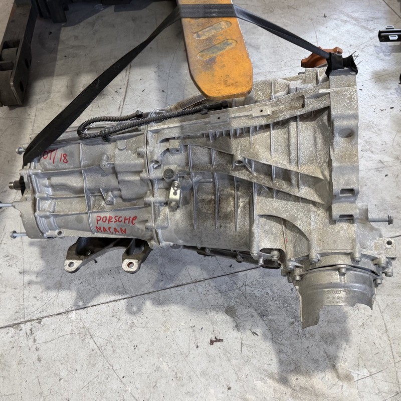 2017 2018 Porsche Macan 2.0L Automatic Transmission Gearbox OEM 61k Miles