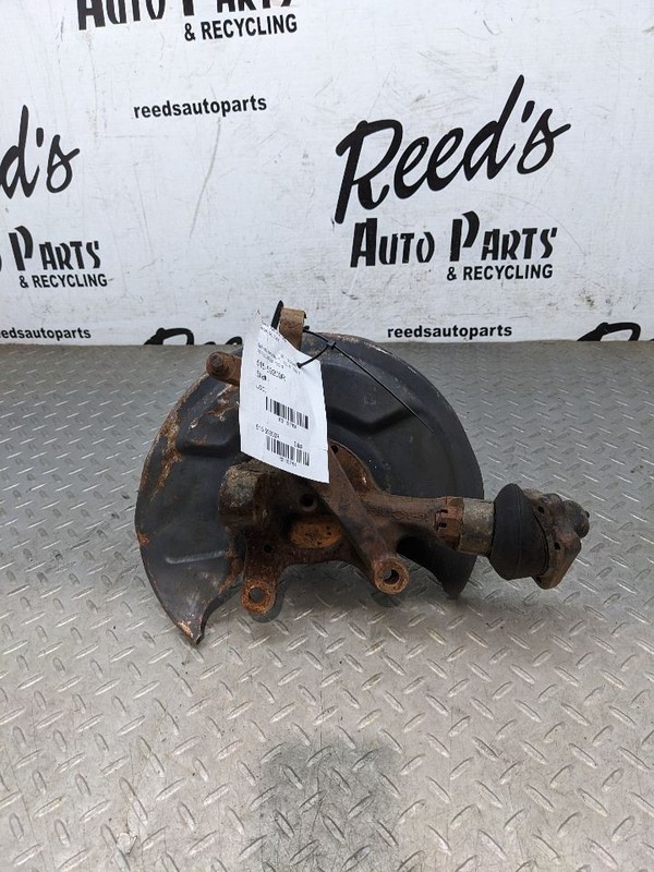 Passenger Right Front Spindle/Knuckle Fits 86-97 NISSAN PICKUP 1191764
