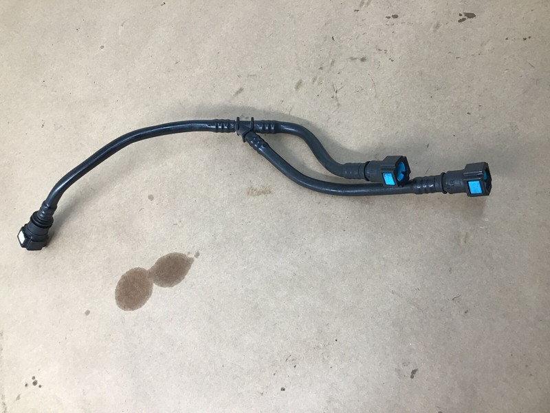 Aston Martin DB9 GT 2016 Fuel Emission Pipe Hose Line Tube 13-16 ;:Y
