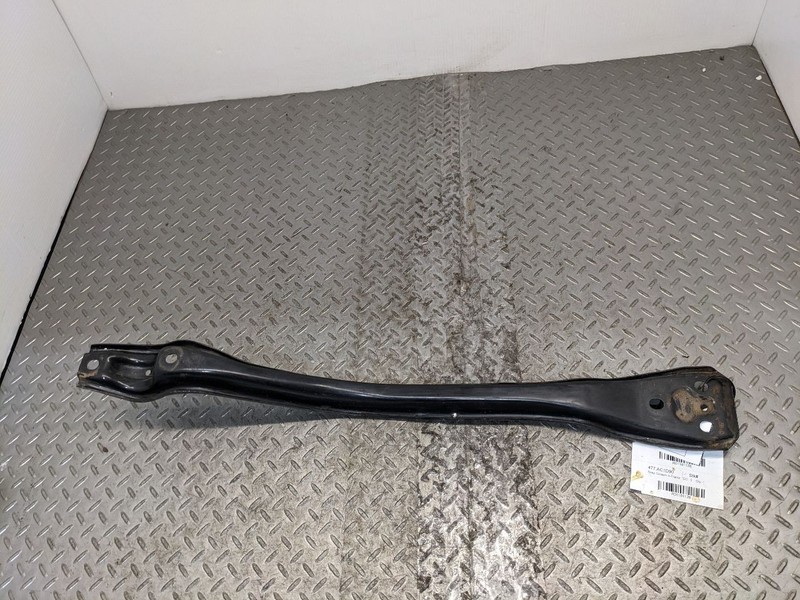 1990-1993 Acura Integra Front Subframe Crossmember Lower Support Bar OEM 1181128