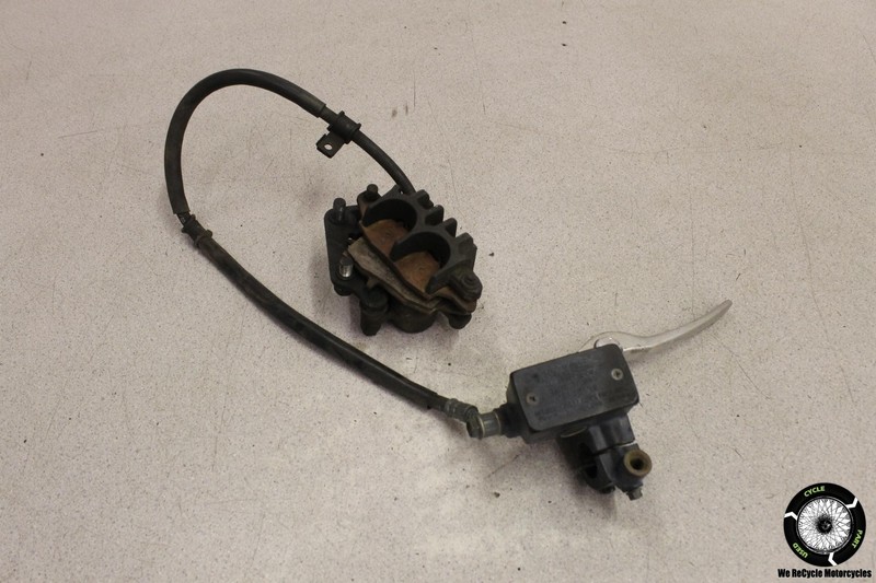 2001 Suzuki GS500 FRONT BRAKE CALIPER MASTER CYLINDER RESERVOIR LEVER ASSEMBLY