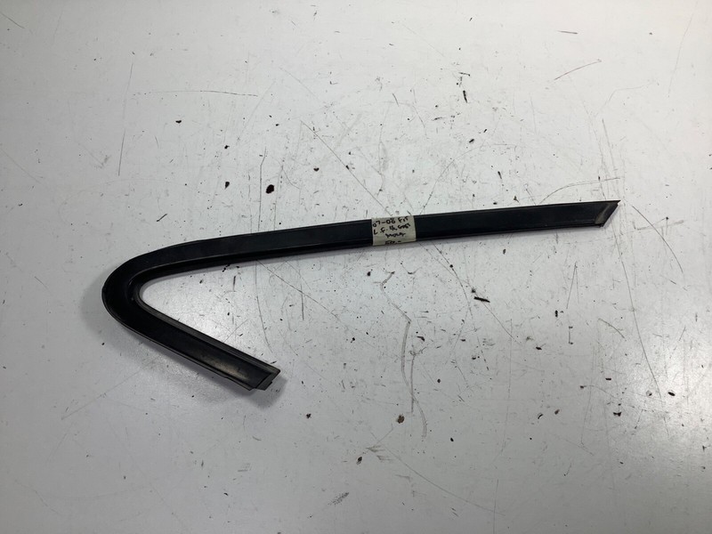 07-08 Honda Fit Left Front Quarter Glass Corner Garnish 73375-SAA-003 OEM