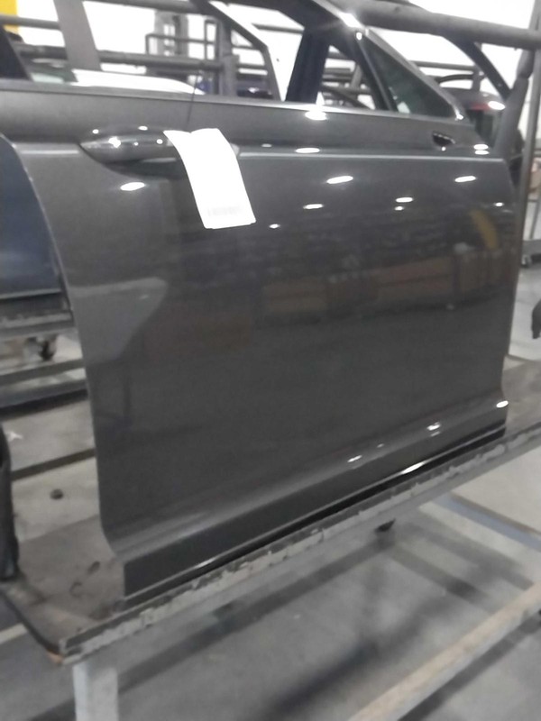 2018 Lincoln MKZ Right Front Door Grey 4DR SED Used 633756 83000 Miles