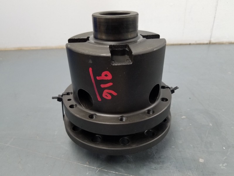 Lamborghini GallardoOEM Rear Differential Carrier #7636 B5