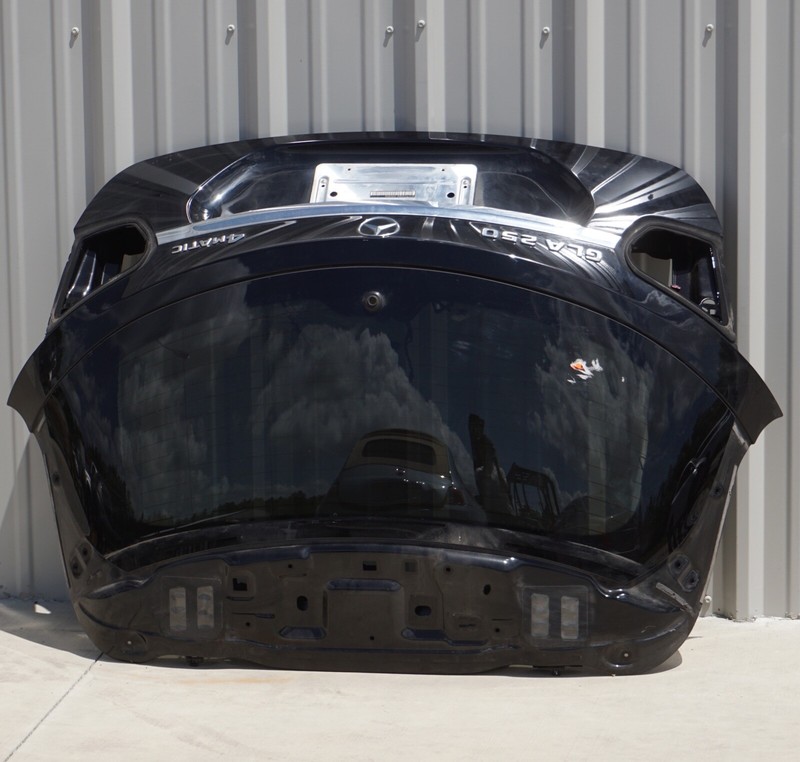 2015 - 2020 MERCEDES GLA250 X156 TAILGATE BACK DOOR SHELL PANEL W/ GLASS OEM