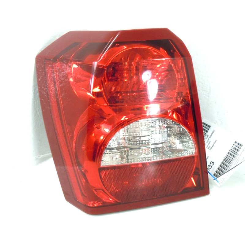 2008-2012 Dodge Caliber Tail Light Lamp Passenger Right OEM
