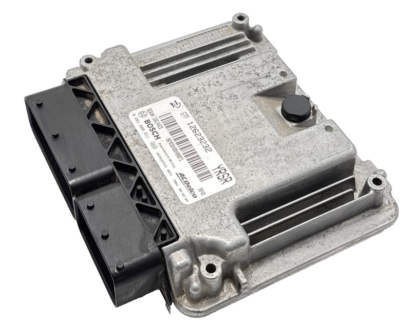 Suzuki XL-7 Engine Electronic Control Module 2008 P/N 12623232