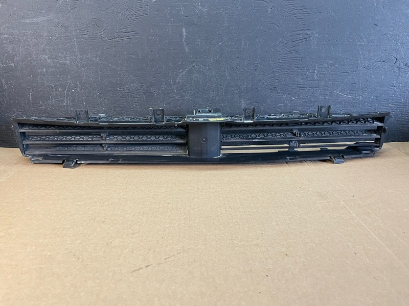 BMW 5 SER G30 G31 Bumper Air Flaps Front Lower 51137497285 AC9961