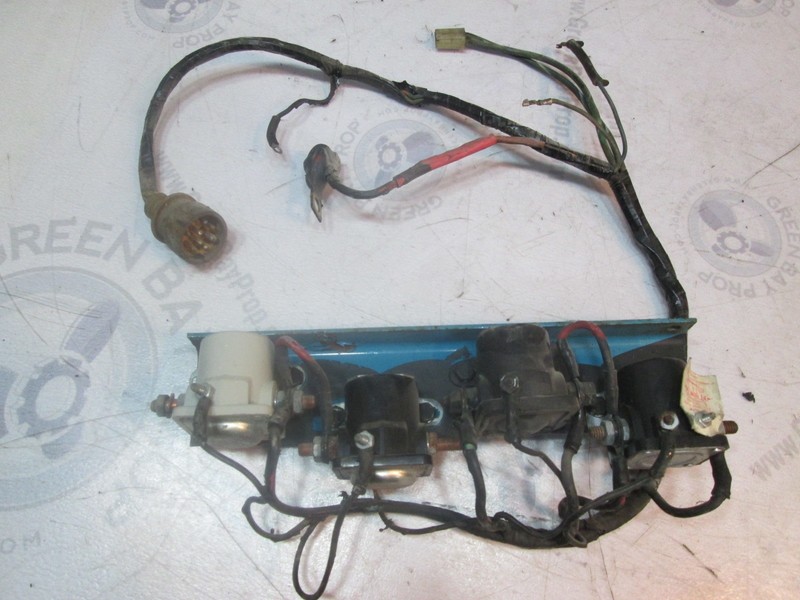 907802 OMC 120 & 165 Hp Tilt Trim Solenoid Bracket & Wire Harness