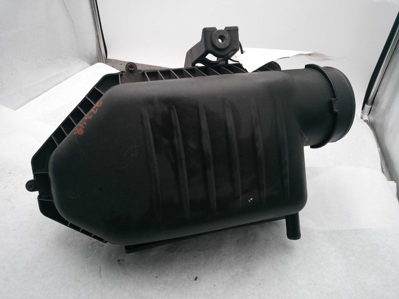 2017 Dodge Charger Air Cleaner Assembly OEM 4861843AB Used 5.7L Black