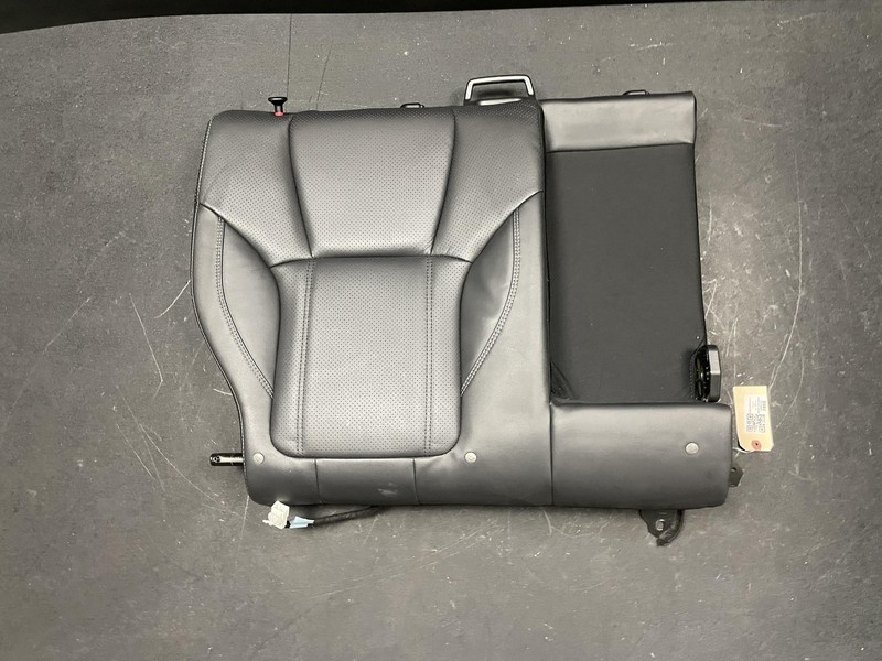 Rear Right Seat Upper Cushion Leather 2022 Subaru Forester 64350-SJ600 2023 2024