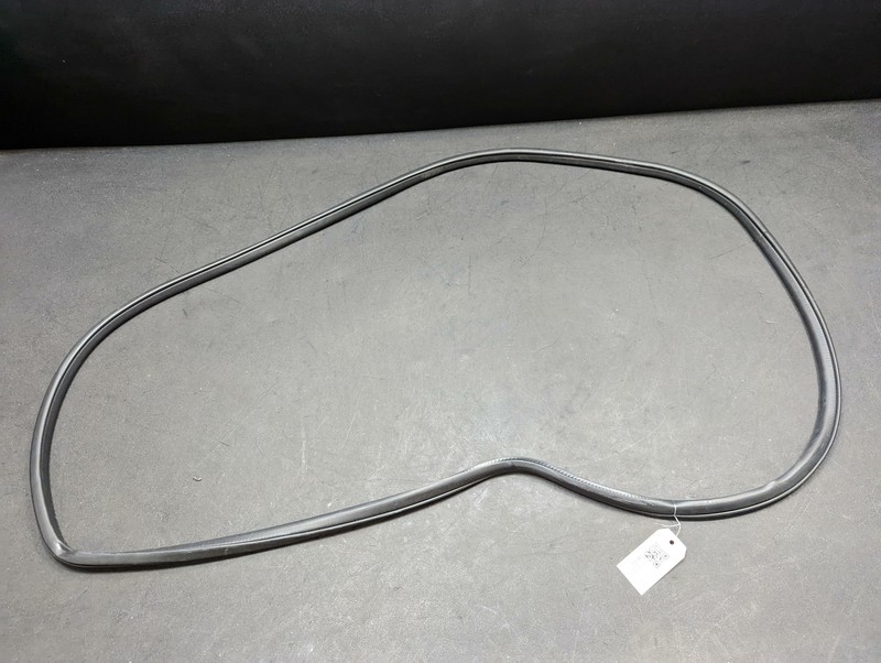 Rear Left Door Body Weatherstrip 2019 Nissan Pathfinder 76924-3KA1A 2016 - 2018