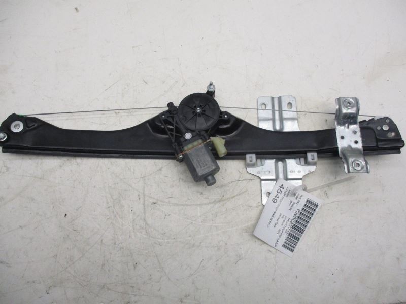 2007-2017 CHEVROLET TRAVERSE LEFT DRIVER SIDE FRONT DOOR WINDOW REGULATOR 29594