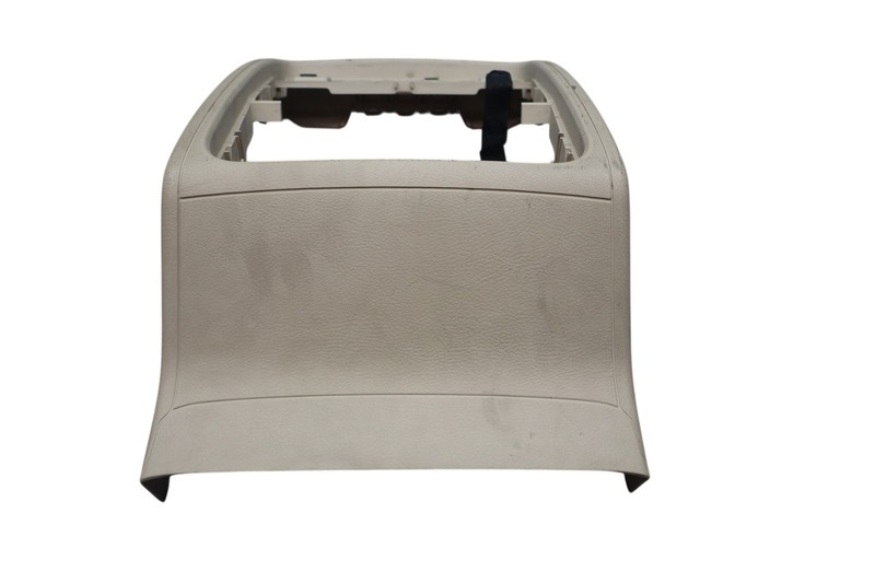 11-17 Volkswagen VW Touareg Console Back Panel Cover Trim 7P6864299 OEM