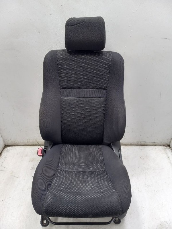 2004 SCION XB 1.5L FWD AT DRIVER SIDE FRONT BUCKET SEAT ASSEMBLY
