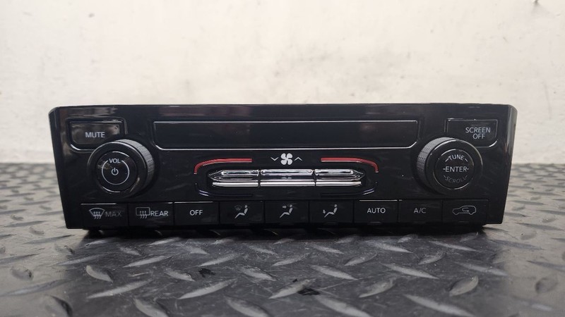 22-24 Jeep Grand Cherokee Front 3 Zone Temperature Control OEM 68376524AC