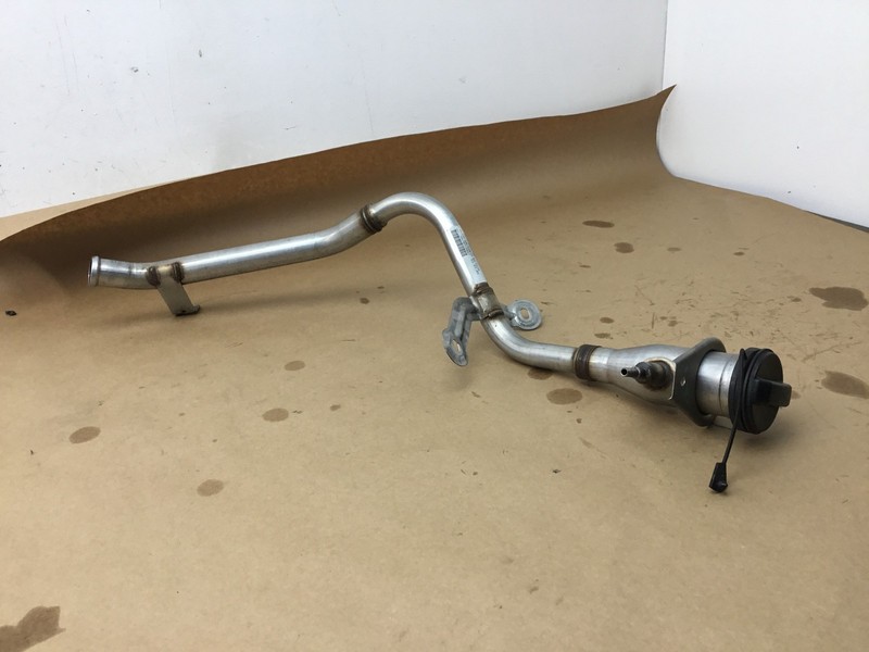 Jaguar XE S 2018 Gas Fuel Tank Reservoir Filler Neck Pipe Line Hose 16-19 ;:M