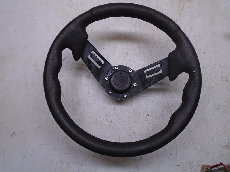 ZZ1Dino Marine Boat Steering Wheel 2 Spoke 13 3/4"