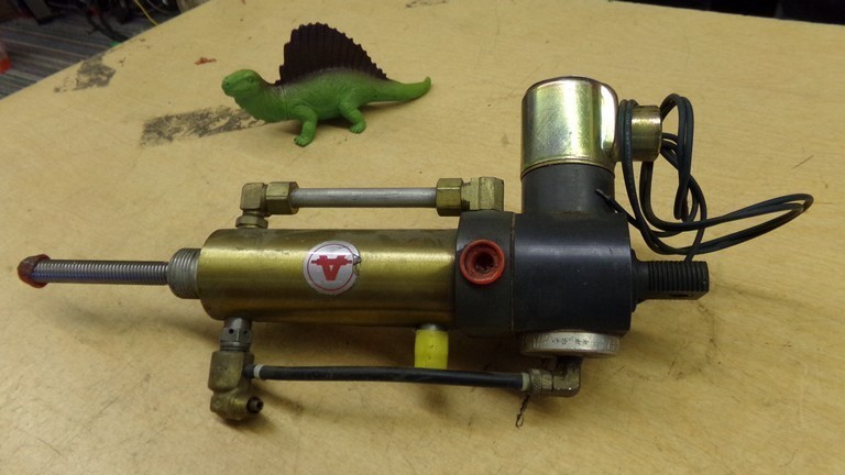 Allenair VER-R-PK Pneumatic Cylinder 243-SV-PK *Free Shipping*