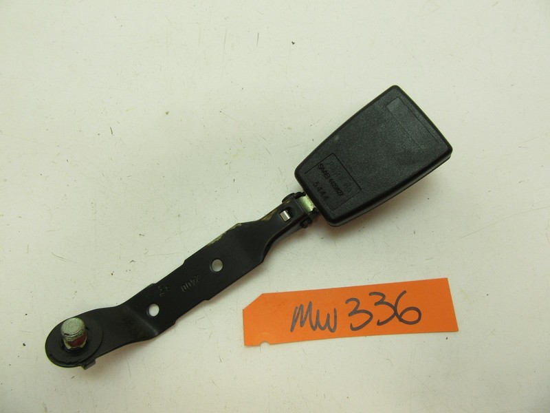 94-98 SAAB 900 HATCHBACK RIGHT FRONT SEAT BELT BUCKLE LATCH LOCK PASSENGER R RH