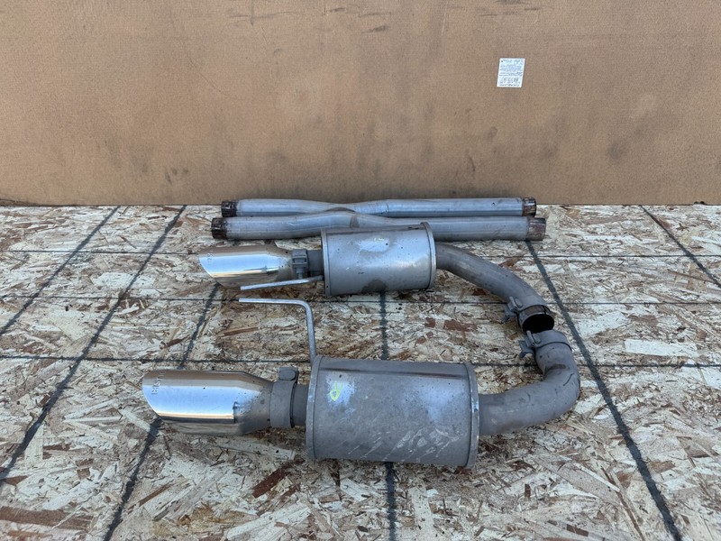 FORD MUSTANG GT 2015-2017 ROUSH MUFFLER EXHAUST PIPE TUBE SYSTEM 5.0L V8 ASY
