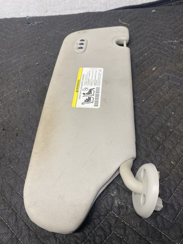 2012 Town And Country Front Left Sun Visor