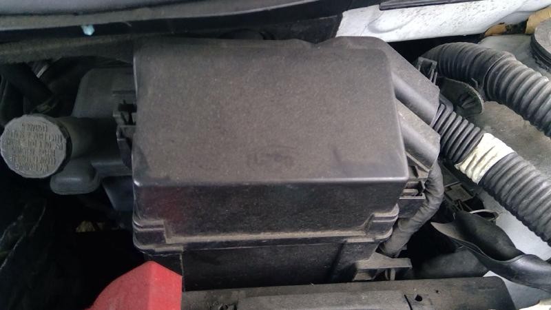 Engine Fuse Box NISSAN VERSA 12