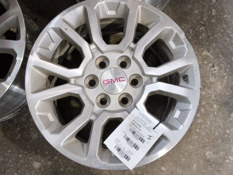 2014-2018 GMC SIERRA 1500 18x8-1/2 Double 6 Spoke OPT UHN