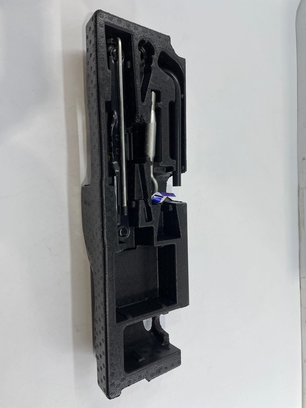 2024 Volvo S60 EV Emergency Jack Assembly W/ Lug Wrench Tow Hook & Foam Insert