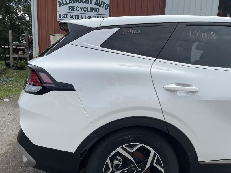 2023 KIA SPORTAGE RIGHT QUARTER PANEL WHITE PC: SWP 2K -LX- 48004