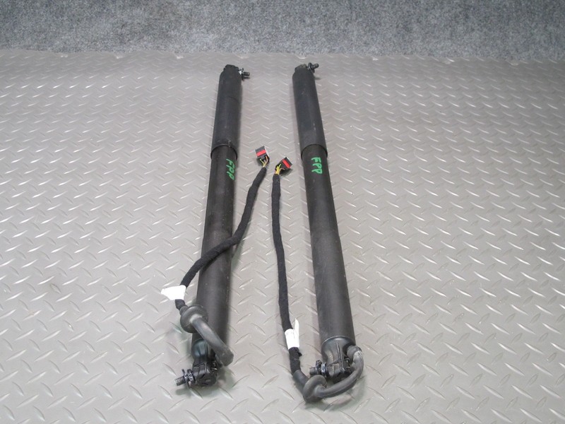 17-23 PORSCHE PANAMERA 971 REAR LEFT & RIGHT TRUNK LID LIFT SUPPORT STRUT SET