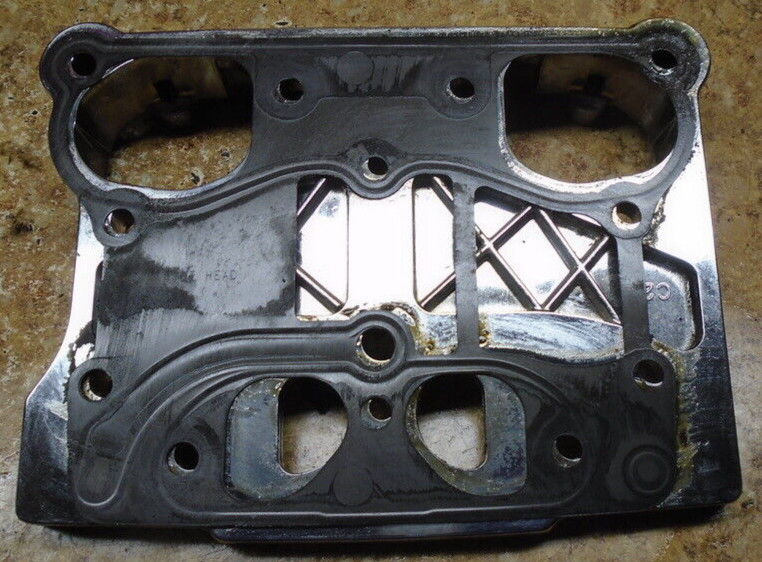 2004 Harley Davidson FLHR1 Road King Engine Cylinder Head Cover Valve Panel 04