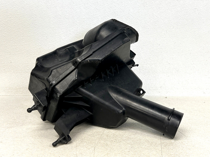 ⭐2009-2010 INFINITI FX35 FRONT RIGHT SIDE AIR INTAKE CLEANER BOX OEM LOT2520