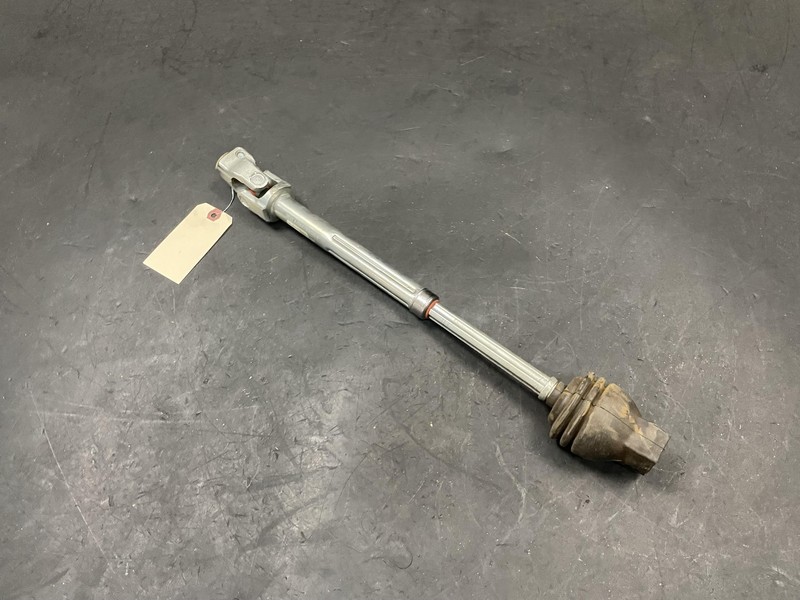 Steering Column Lower Shaft 2018 Jeep Grand Cherokee 68245552AD 2016 2017- 2021