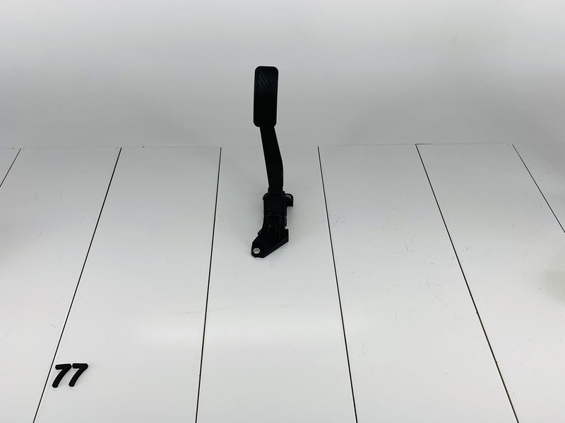 18-22 FORD ECOSPORT 2.0L L4 GASOLINE ENGINE ACCELERATOR THROTTLE PEDAL OEM