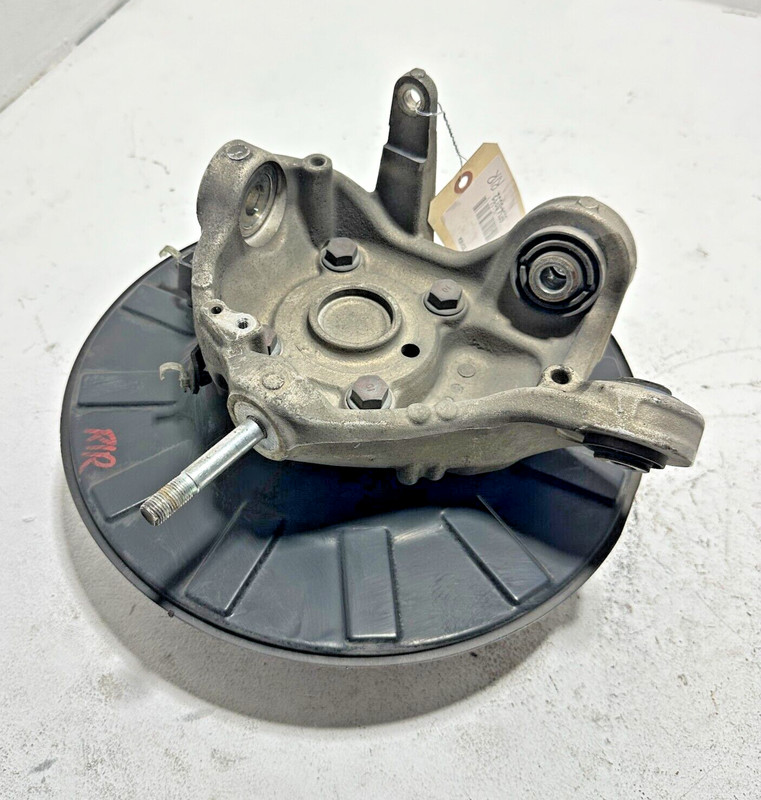 Rear Right Side Suspension Spindle Knuckle & Hub Acura MDX 2017-2020 OEM