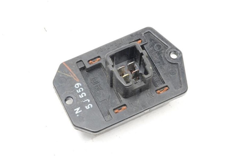 2007-2010 TOYOTA FJ CRUISER HEATER BLOWER MOTOR RESISTOR