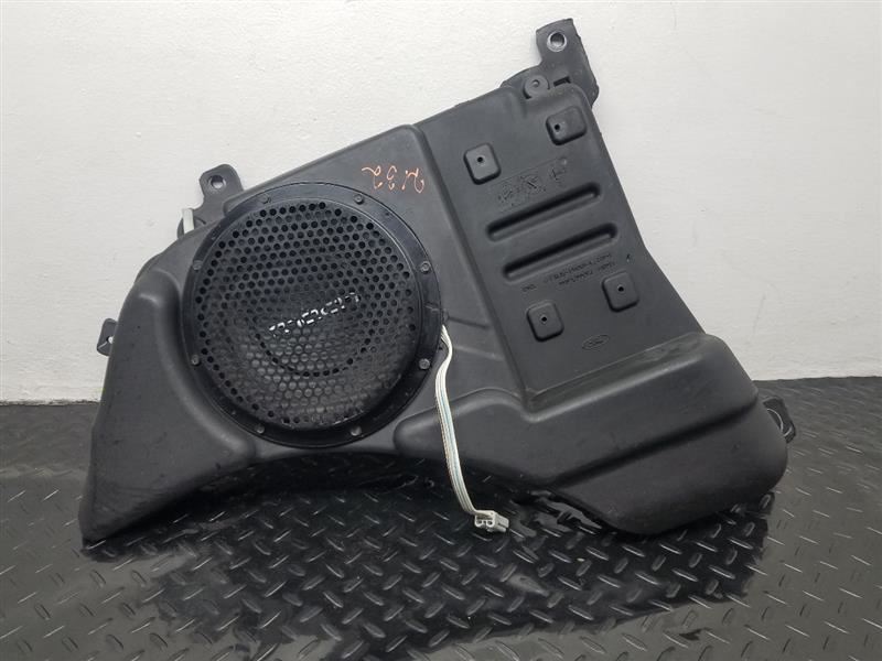 05-06 Ford Escape Mach Subwoofer Speaker Assembly OEM 5L8Z-18C804-BA