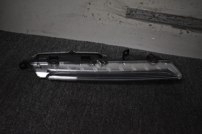 2019-2020 PORSCHE CAYENNE BASE DAYTIME RUN LAMP RIGHT SIDE FACTORY OEM