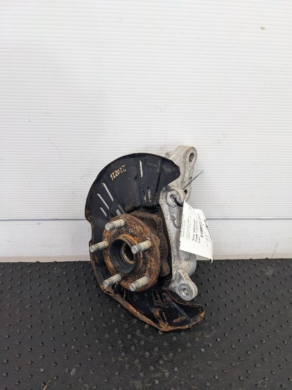 Passenger Right Front Spindle/Knuckle Fits 17-23 IMPREZA 1187913