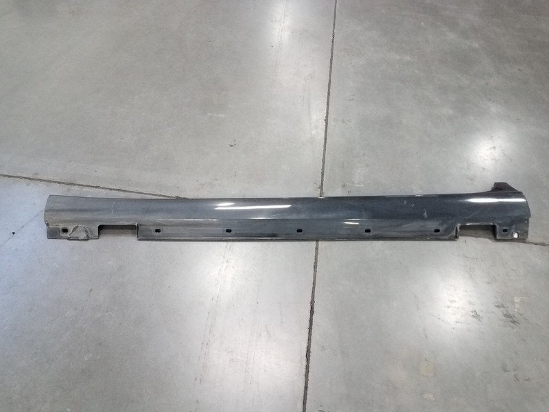 2014 Mercedes AMG CLS 63 S Left Side Skirt Rocker Panel #4700 E2